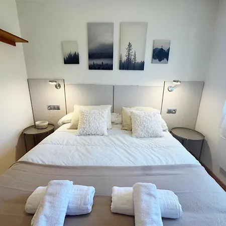 C09 - Pirineos - Villmor Apartment